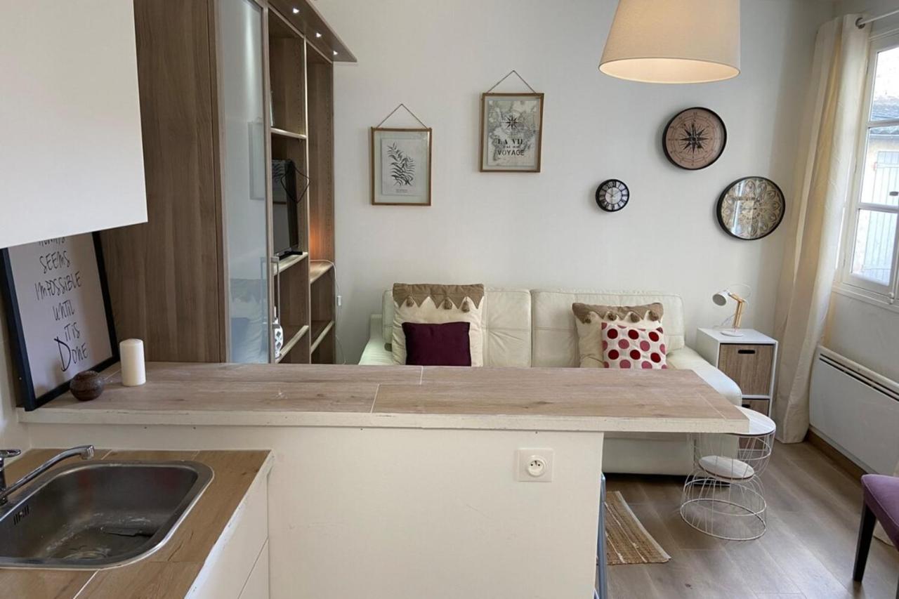 Agreable Appart'Hotel Smart Cosy Proche Commerces Фонтенбло Экстерьер фото